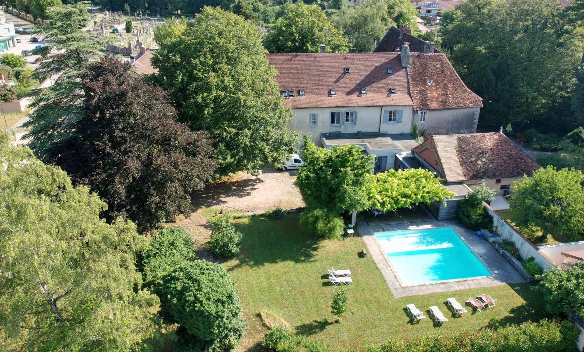 Bed and Breakfast De Passage Chez Lili Poligny  Zewnętrze zdjęcie